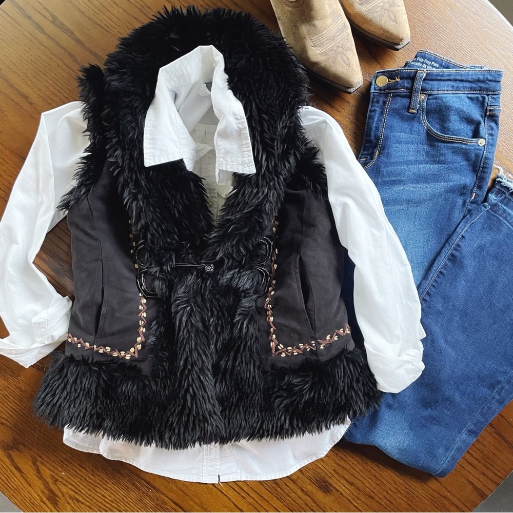 Buffalo David Bitton NWOT Faux Fur Suede Embroidered Vest Black Size XS
